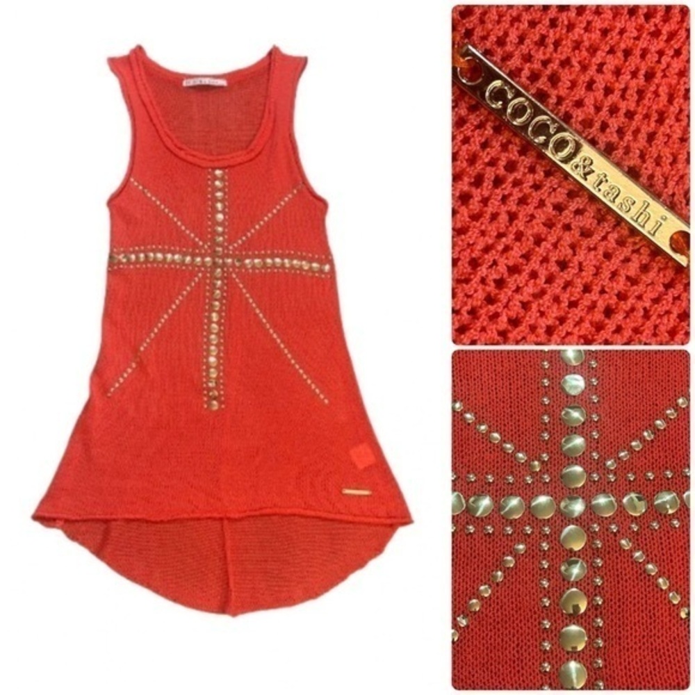 COCO & tashi Gold Stud Embellished Asymmetrical Coral Knit Long Tunic Tank